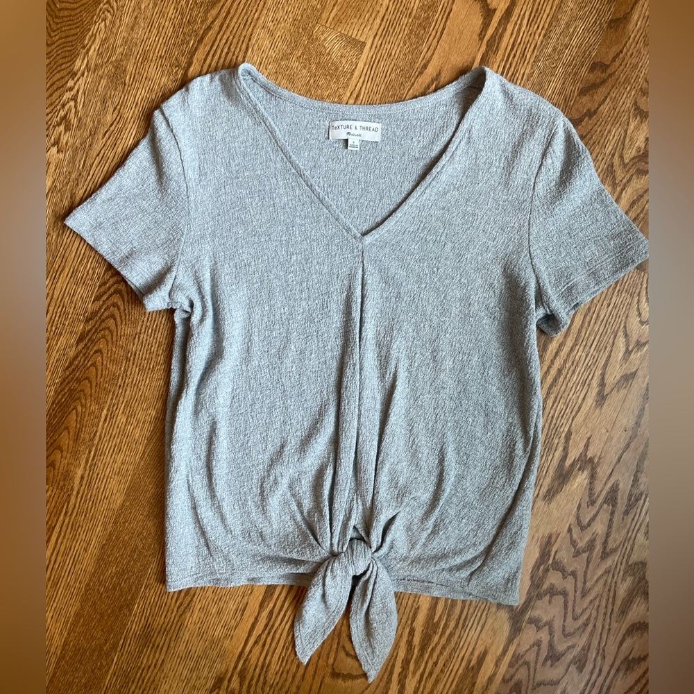 Madewell | Texture & Thread V-Neck Modern Tie-Front Top | Small | Never worn